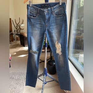 STS Blue Emma Distressed Ankle Skinny Jeans Sz 28